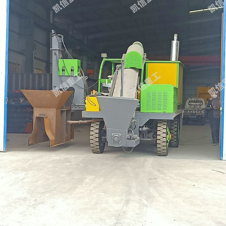 大型公路邊溝滑模機