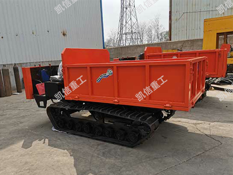 3噸履帶運(yùn)輸車